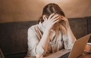 How to Manage HR Without Spreadsheets